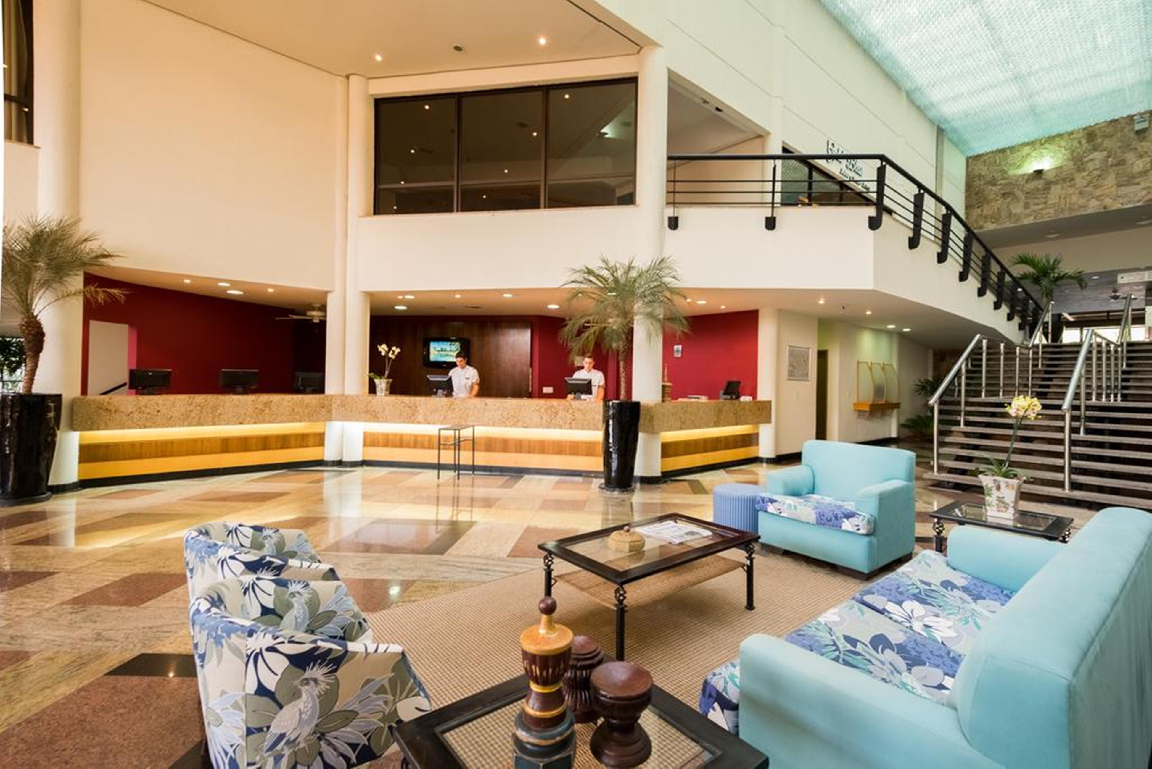 Blue Tree Thermas De Lins Resort Eksteriør billede Lobby