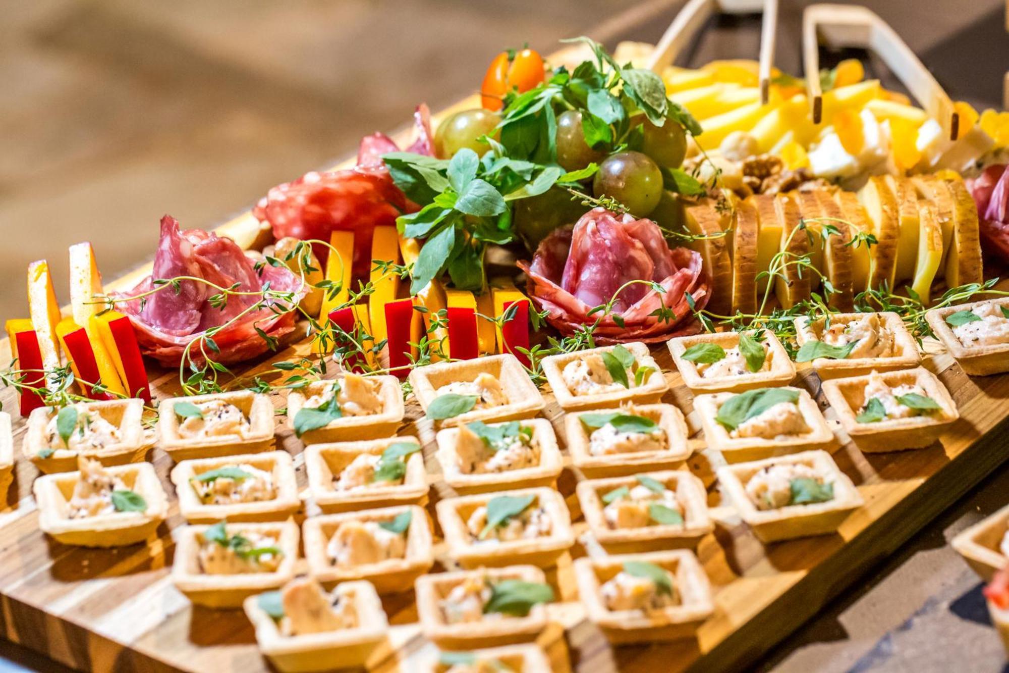 Blue Tree Thermas De Lins Resort Eksteriør billede Canapés